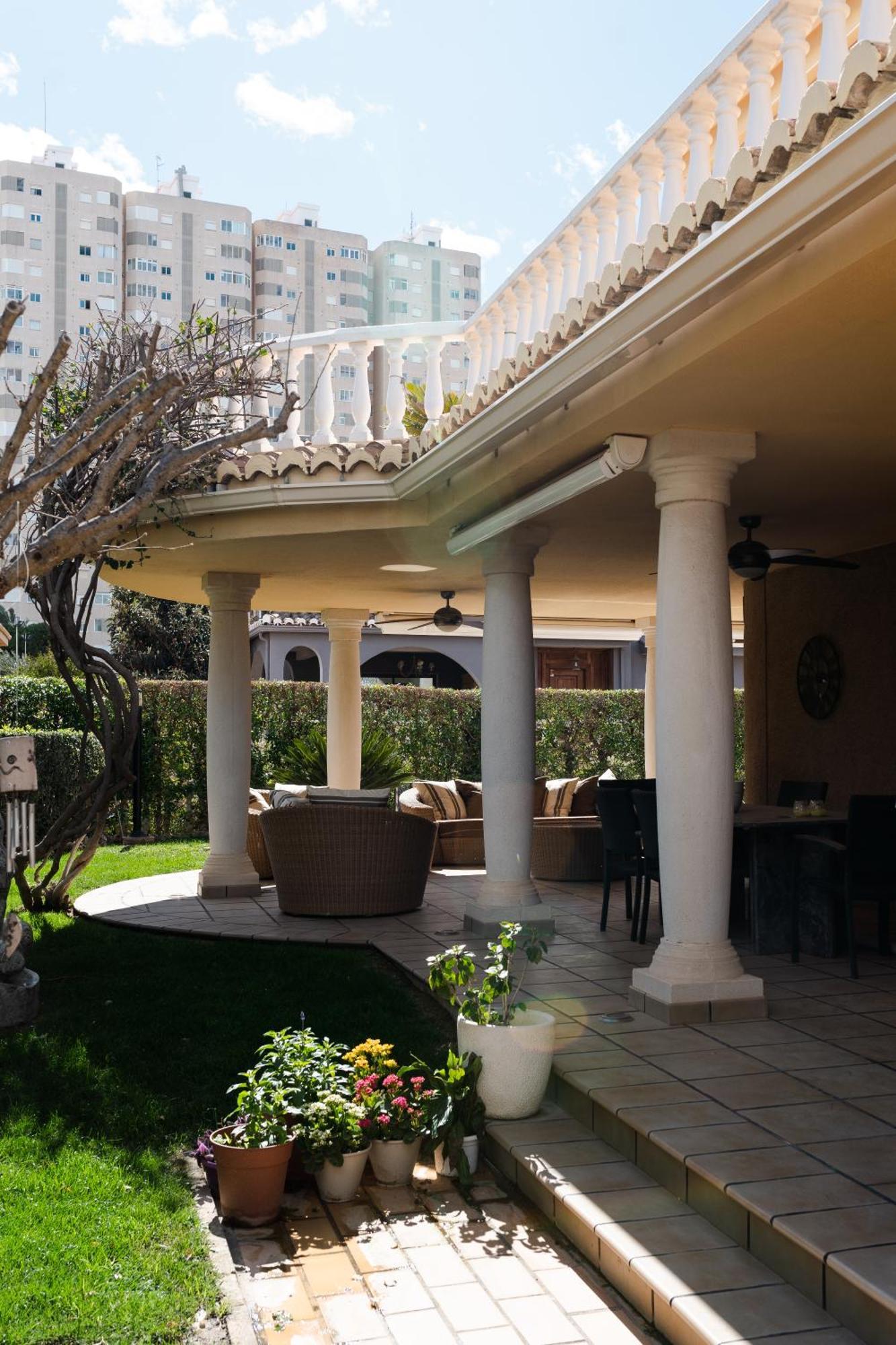 Experience Valencia Luxury Chalet Puig Val Con Piscina Luaran gambar